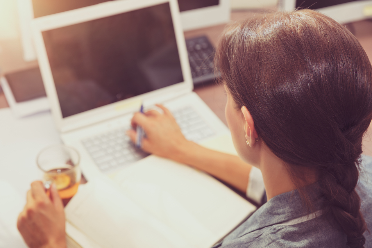 Come scrivere un promemoria efficace: alcuni esempi di messaggi da inviare ai tuoi clienti